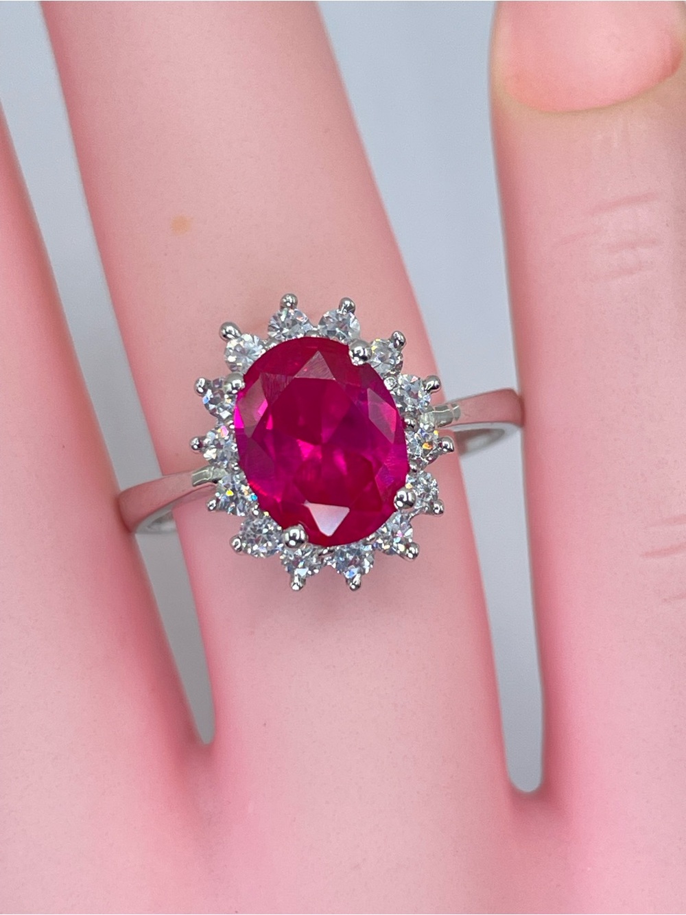 Stunning Stauer 925 Sterling Silver Ruby Oval Halo Ring Size 8 - Picture 3 of 12